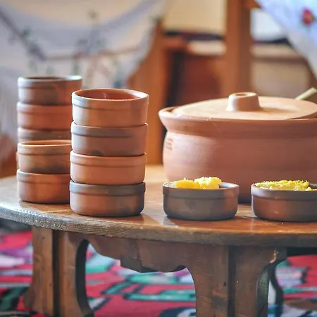 Konukevi Letnja Basta *