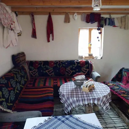 Letnja Basta Konukevi Gornji Lukomir