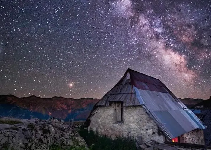 Letnja Basta Guest house Gornji Lukomir